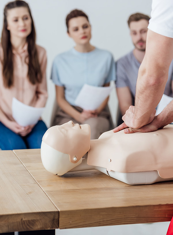 Ofrecemos formación en cursos de RCP